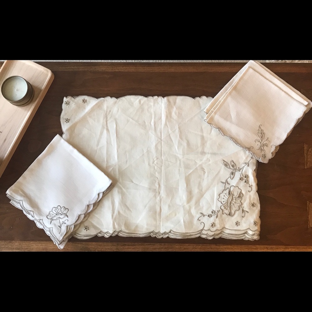 Vintage Neutral Embroidered Table Linens